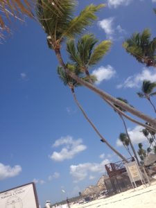 tiny_travel_chick_punta_cana_view_of_beach_to_the_right