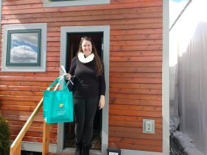 tiny travel chick tiny smart house alicia in door