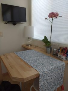 tiny travel chick travel experience tiny house table