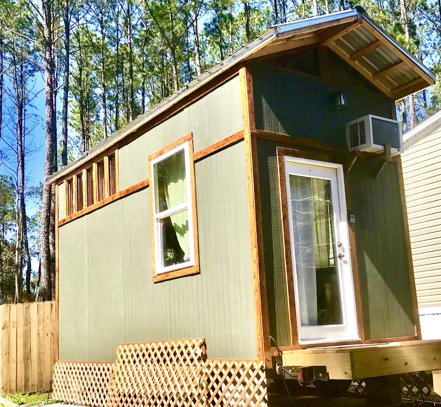 tiny travel chick tiny house company florida raja tiny house