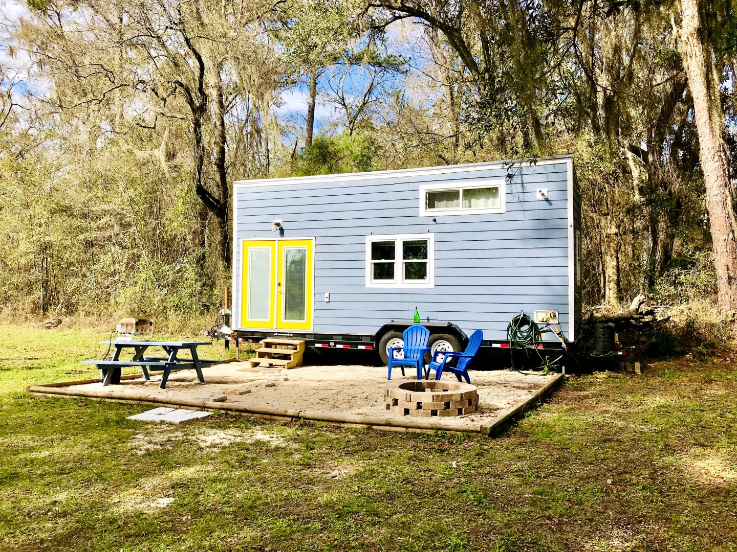 tiny travel chick florida springs little blue tiny house